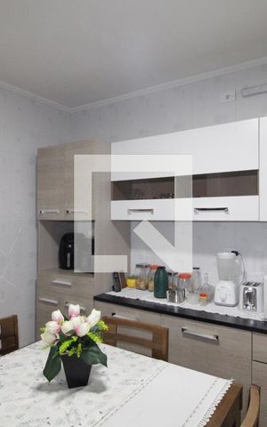 Casa à venda com 140m², 2 quartos e 2 vagasCozinha