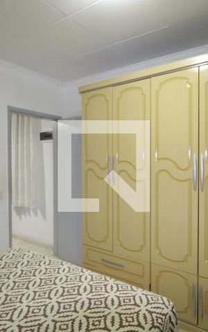 Casa à venda com 140m², 2 quartos e 2 vagasQuarto 1 