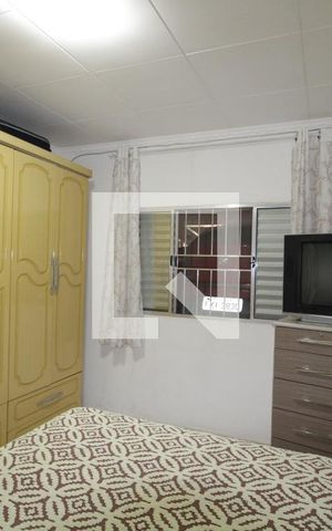 Casa à venda com 140m², 2 quartos e 2 vagasQuarto 1 