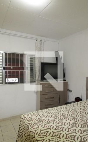 Casa à venda com 140m², 2 quartos e 2 vagasQuarto 1 