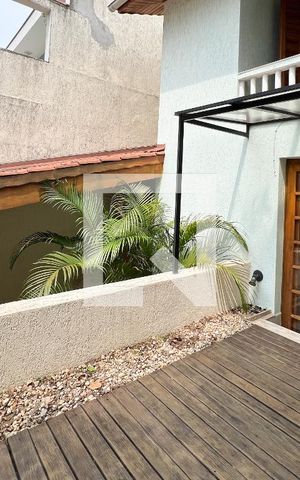 Casa para alugar com 230m², 3 quartos e 1 vagaVaranda
