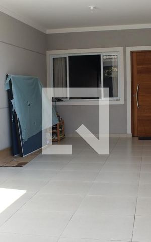 Casa à venda com 149m², 3 quartos e 2 vagasGaragem