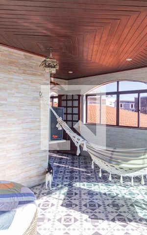 Casa à venda com 150000m², 4 quartos e 1 vagaSacada superior