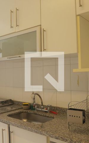 Apartamento à venda com 72m², 2 quartos e 2 vagasCozinha