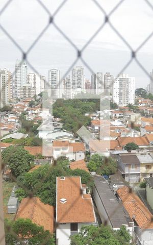 Apartamento à venda com 72m², 2 quartos e 2 vagasÁrea de Serviço