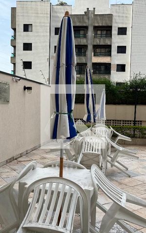 Apartamento à venda com 72m², 2 quartos e 2 vagasÁrea comum - Piscina
