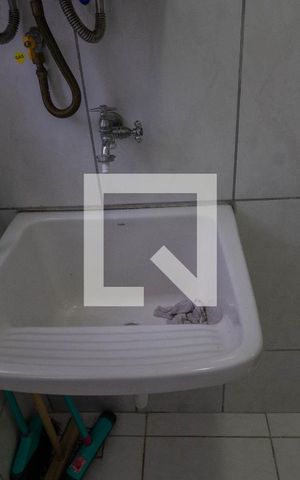 Apartamento à venda com 56m², 2 quartos e 1 vaga Apartamento à venda com 56m², 2 quartos e 1 vagaÁrea de Serviço