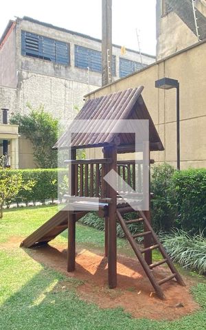 Apartamento à venda com 30m², 1 quarto e sem vagaÁrea comum - Playground