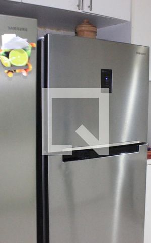 Casa para alugar com 400m², 5 quartos e 8 vagasCozinha