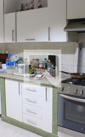 Casa para alugar com 400m², 5 quartos e 8 vagasCozinha