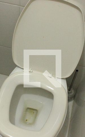 Casa para alugar com 400m², 5 quartos e 8 vagasBanheiro do Quarto 4
