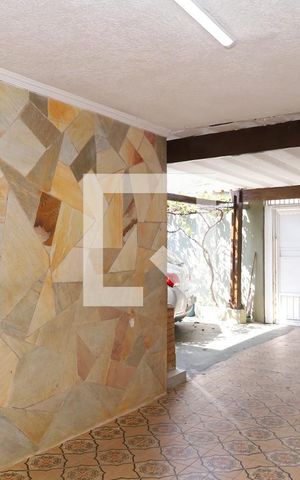 Casa à venda com 250m², 4 quartos e 4 vagasGaragem