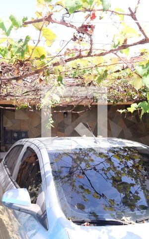 Casa à venda com 250m², 4 quartos e 4 vagasGaragem