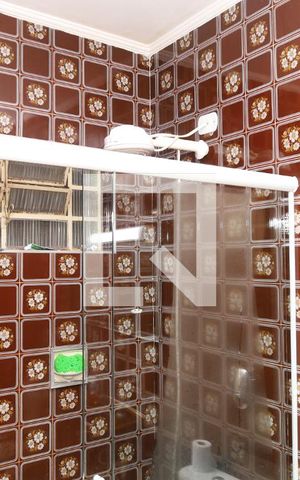 Casa à venda com 250m², 4 quartos e 4 vagasBanheiro da Suíte
