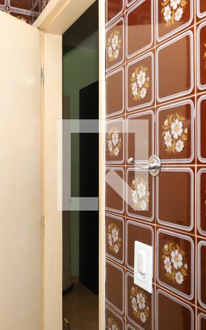 Casa à venda com 250m², 4 quartos e 4 vagasBanheiro da Suíte