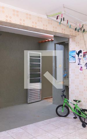 Casa à venda com 250m², 4 quartos e 4 vagasÁrea de Serviço
