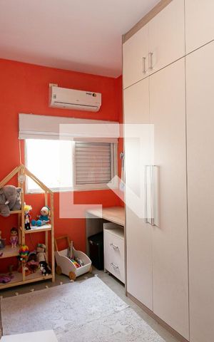 Casa à venda com 196m², 3 quartos e 3 vagas Casa à venda com 196m², 3 quartos e 3 vagasSuíte 2