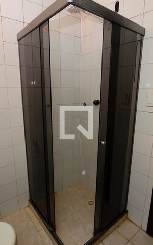 Casa de condomínio à venda com 140m², 3 quartos e 1 vaga Casa de condomínio à venda com 140m², 3 quartos e 1 vagaBanheiro
