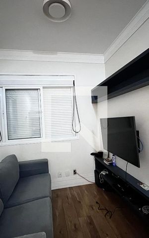 Casa à venda com 700m², 4 quartos e 5 vagas Casa à venda com 700m², 4 quartos e 5 vagasQuarto