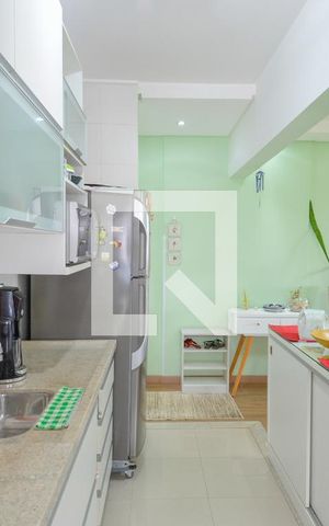 Apartamento à venda com 66m², 2 quartos e 2 vagas Apartamento à venda com 66m², 2 quartos e 2 vagasCozinha