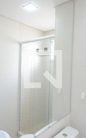 Apartamento à venda com 66m², 2 quartos e 2 vagas Apartamento à venda com 66m², 2 quartos e 2 vagasBanheiro