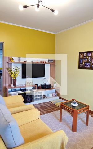 Casa à venda com 252m², 4 quartos e 1 vagaSala
