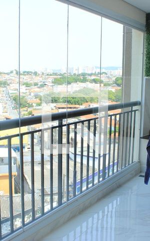 Apartamento para alugar com 61m², 2 quartos e 1 vagaVaranda