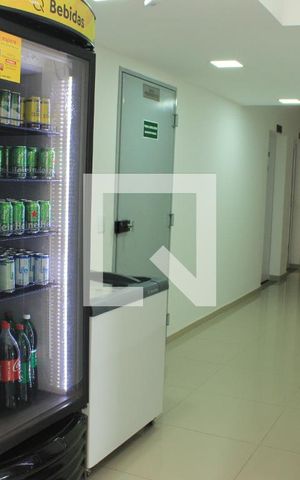 Apartamento para alugar com 61m², 2 quartos e 1 vagaÁrea comum - mini mercado