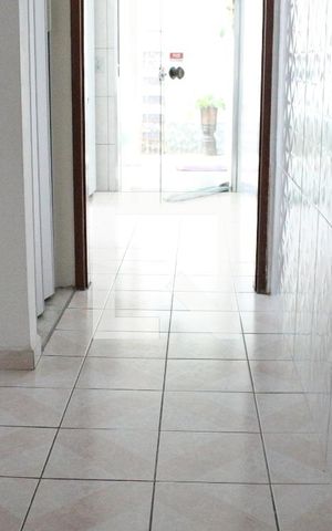 Casa para alugar com 280m², 2 quartos e 3 vagasSala