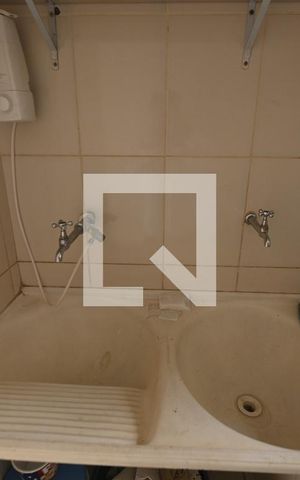 Casa à venda com 192m², 4 quartos e 2 vagas Casa à venda com 192m², 4 quartos e 2 vagasÁrea de Serviço