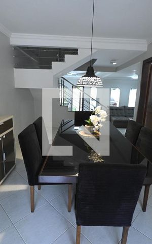 Casa à venda com 192m², 4 quartos e 2 vagas Casa à venda com 192m², 4 quartos e 2 vagasCopa
