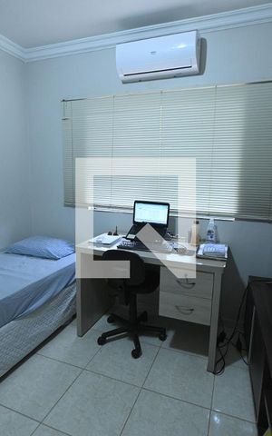 Casa à venda com 192m², 4 quartos e 2 vagas Casa à venda com 192m², 4 quartos e 2 vagasQuarto 1