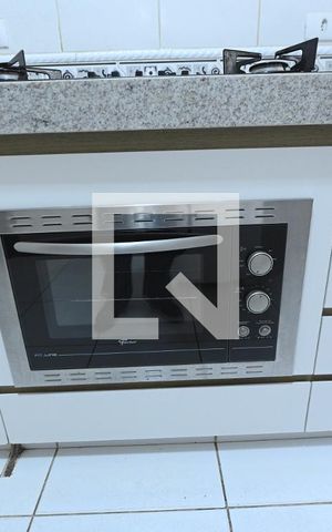 Casa à venda com 192m², 4 quartos e 2 vagas Casa à venda com 192m², 4 quartos e 2 vagasCozinha