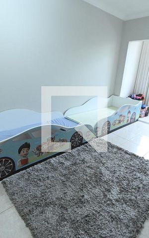 Casa à venda com 192m², 4 quartos e 2 vagas Casa à venda com 192m², 4 quartos e 2 vagasQuarto 3