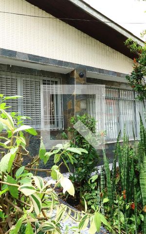 Casa à venda com 336m², 2 quartos e 2 vagasJardim