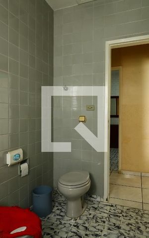 Casa à venda com 336m², 2 quartos e 2 vagasBanheiro