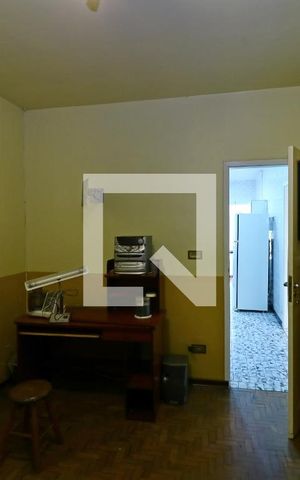Casa à venda com 336m², 2 quartos e 2 vagasQuarto 2