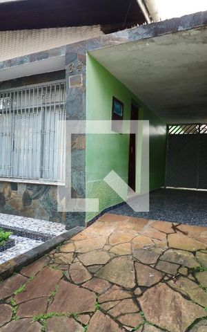 Casa à venda com 336m², 2 quartos e 2 vagasGaragem