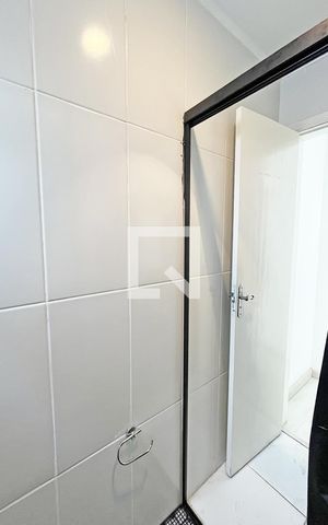 Apartamento para alugar com 50m², 2 quartos e sem vagaBanheiro