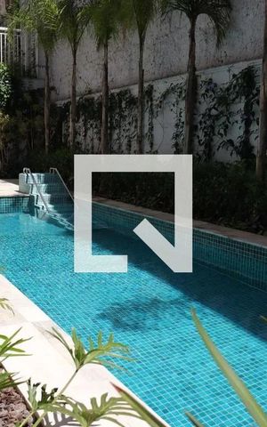 Apartamento à venda com 36m², 2 quartos e sem vaga Apartamento à venda com 36m², 2 quartos e sem vagaÁrea comum - Piscina