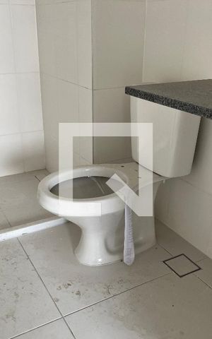Apartamento à venda com 78m², 2 quartos e 1 vagaBanheiro Social