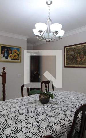 Casa para alugar com 250m², 3 quartos e 2 vagasCopa