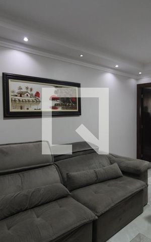 Casa para alugar com 250m², 3 quartos e 2 vagasSala