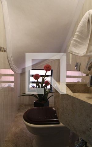 Casa para alugar com 250m², 3 quartos e 2 vagasLavabo