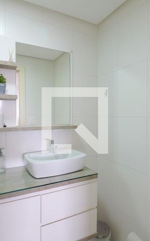 Apartamento para alugar com 78m², 2 quartos e 2 vagasBanheiro do Quarto 1