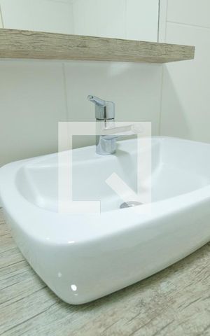 Apartamento para alugar com 78m², 2 quartos e 2 vagasBanheiro do Quarto 1