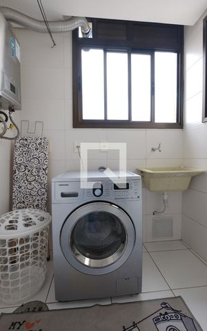 Apartamento para alugar com 78m², 2 quartos e 2 vagasCozinha