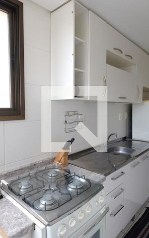 Apartamento para alugar com 78m², 2 quartos e 2 vagasCozinha