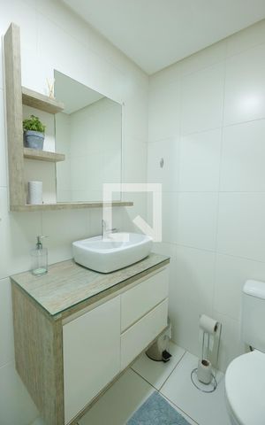 Apartamento para alugar com 78m², 2 quartos e 2 vagasBanheiro do Quarto 1