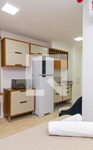 Studio para alugar com 35m², 1 quarto e sem vaga Studio para alugar com 35m², 1 quarto e sem vagaStudio